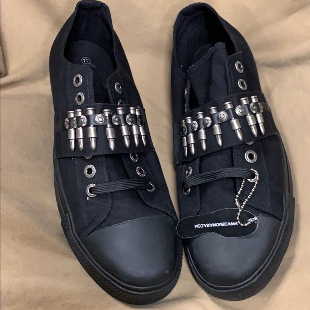 new men’s sz 9 10 11 12 Demonia